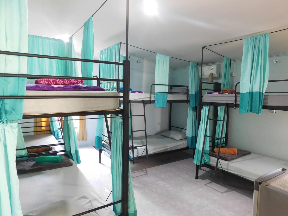 Belitung Backpacker Tanjung Pandan Exterior foto